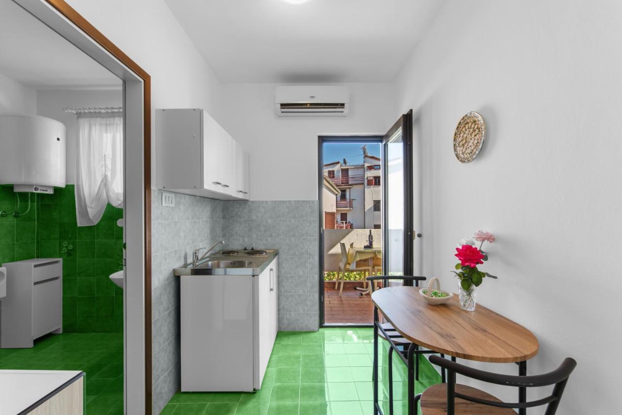 Apartments Villa Falcon Funtana Dış mekan fotoğraf